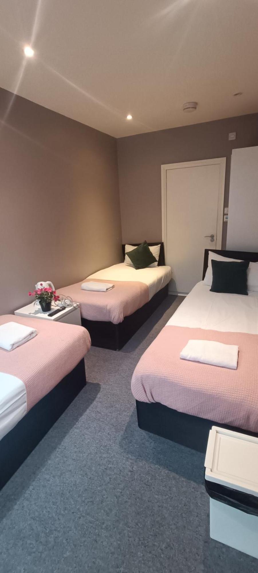 Eurostar Budget Rooms - Next To Kings Cross & Eurostar Train Station Londra Dış mekan fotoğraf